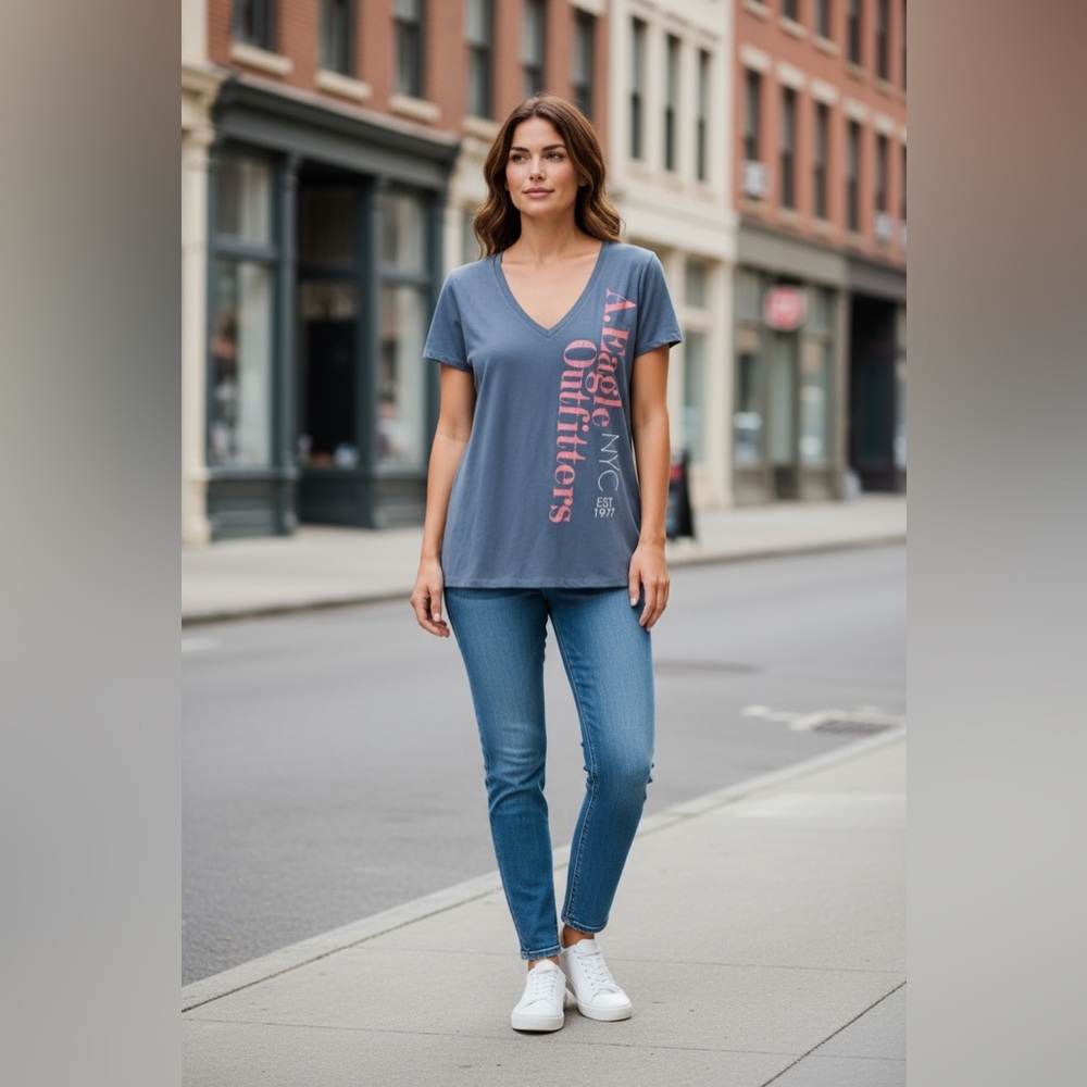 American Eagle‎ signature T-Shirt